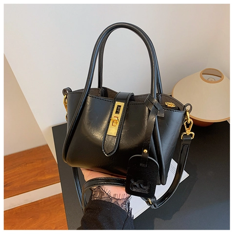 Retro Women PU Leather Shoulder Bag Fashion Solid Color Tote Crossbody Bag With Gold Metal Lock Rectangular Handbag
