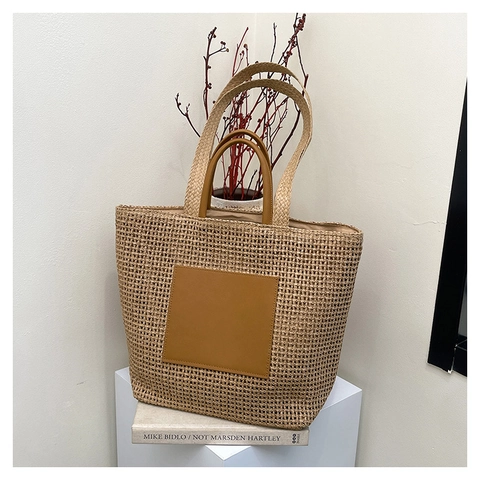 Women's Large Capacity Straw Woven Tote Bag Summer Beach Vacation Shoulder Bag Minimalist Commuter Handbag Solid Color Travel Bag