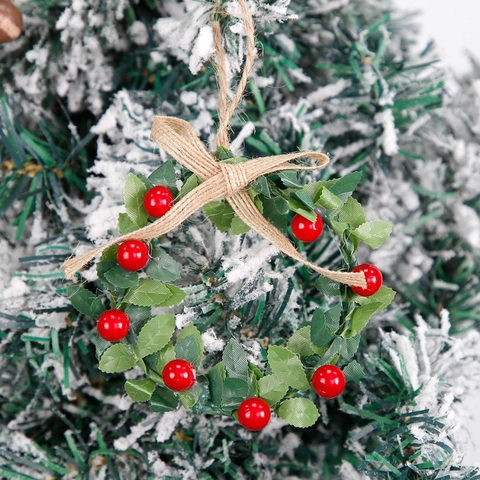 Mini Corona di Natale Ornamento Appeso Foglie Verdi Artificiali Bacche Rosse Fiocco di Neve in Legno Pigna Pendente per Albero di Natale Casa Festa Decor