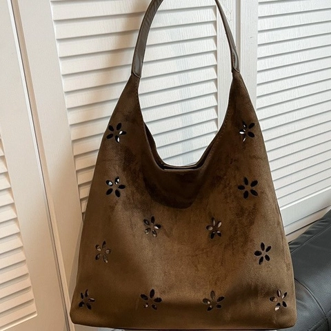 Vintage Suède Grote Capaciteit Tote Tas Voor Vrouwen Laser Gesneden Bloem Patroon Schoudertas Retro Woon-Werkverkeer Handtas