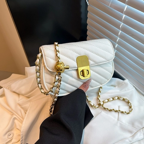 Damen Mode Gesteppt PU Leder Umhängetasche Goldene Kette Schulter Kleine Quadratische Tasche Elegante Vielseitige Handtasche Mit Anhänger