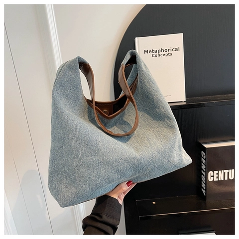 Bolso Tote de Denim Acolchado para Mujer Gran Capacidad Vintage Patrón de Rombos Bolso de Hombro Color de Contraste Bolso de Denim Con Hebilla Magnética