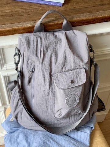 Zaino in Nylon Multifunzionale da Donna Grande Capacità Borsa da Viaggio Antifurto Borsa a Tracolla Casual per Uso Quotidiano