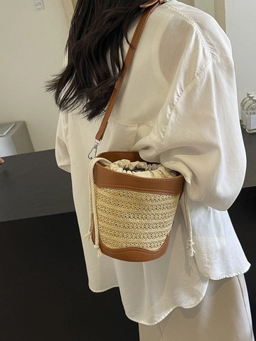 Women Woven Straw Bucket Bag PU Leather Patchwork Drawstring Summer Beach Vacation Shoulder Crossbody Fashion Handbag