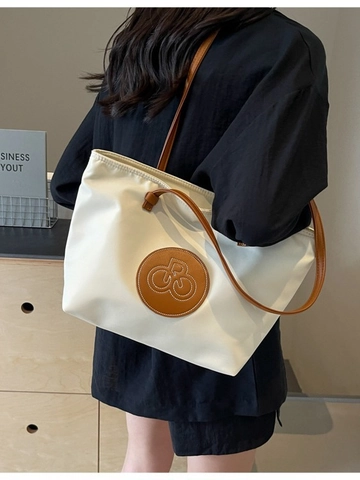 Women Large Capacity Nylon Tote Bag Casual Commuter Contrast Color Shoulder Bag With Circular Patch Logo Fashion Handbag Purse