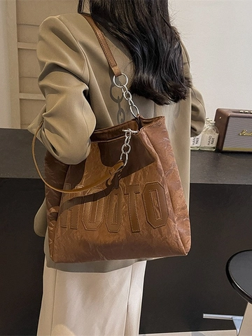 Damen Große Kapazität PU Leder Tote Bag Mode Plissiert Buchstaben Patch Schultertasche Mit Kettenriemen Pendeltasche