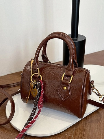 Vintage Damen Knitteroptik PU Leder Boston Tasche Modische Henkeltasche Umhängetasche Mit Metall Herz Anhänger Schultertasche