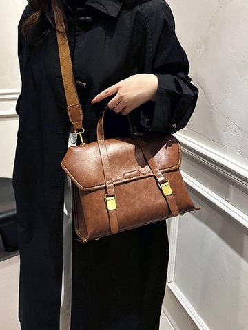 Vintage British Style PU Leather Backpack For Women Large Capacity School College Commute Handbag With Buckle Lock Detail