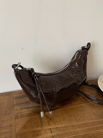 Dames Glanzende PU Leer Croissant Tas Minimalistisch Mode Onderarm Dumpling Tas Halve Maan Schoudertas Dagelijks