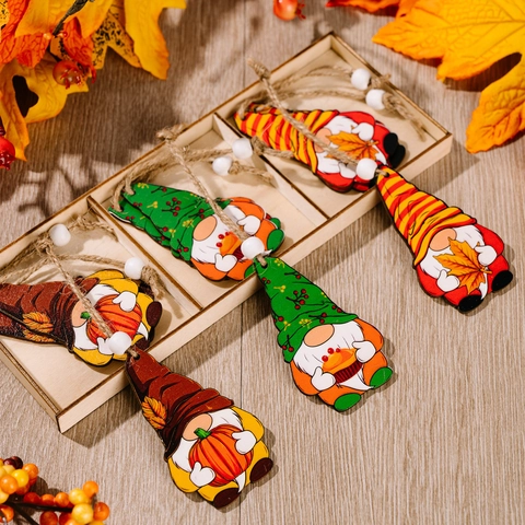 Set di Ornamenti Appesi Gnomi in Legno Stagione Raccolto per Festa Ringraziamento Autunno Decorazioni Casa Zucca Camion Dipinto