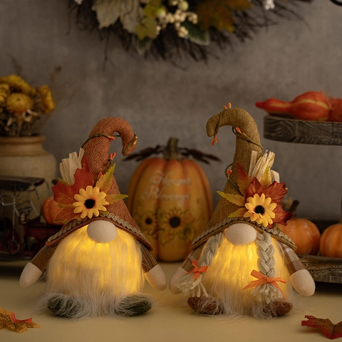 Gnome en Peluche d'Automne Action de Grâce Avec Lumière Chaude LED Tournesol Feuille d'Érable Décoration de Table