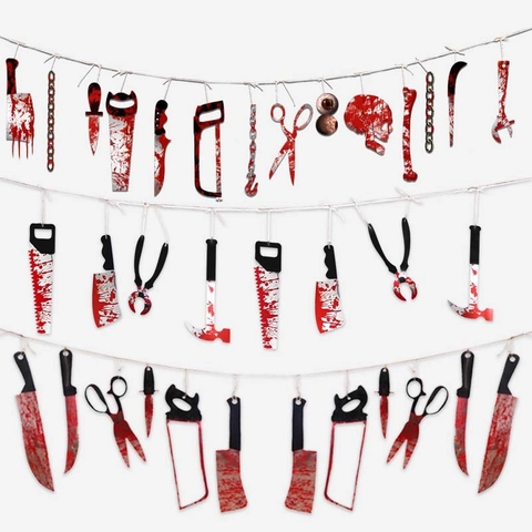 Striscione di Armi Insanguinate di Halloween in PVC Horror Coltello Martello Strumenti Ornamenti Appesi per Oggetti di Scena per Feste in Casa Stregata