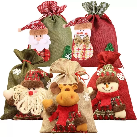Set di Sacchetti Regalo in Iuta Natalizi Babbo Natale Pupazzo di Neve Alce Bambola 3D Coulisse Sacchetto Caramelle Decorazione Festa
