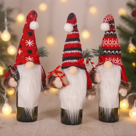 Christmas Gnome Wine Bottle Cover Knitted Fabric Topper Holiday Decoration Faux Fur Beard Holding Candy Cane Gift Box Lamp