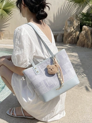Bolso Tote de Gran Capacidad de Lona y Cuero Sintético para Mujer Bolso de Hombro de Moda con Colgante de Oso de Peluche Bolso de Mano Casual