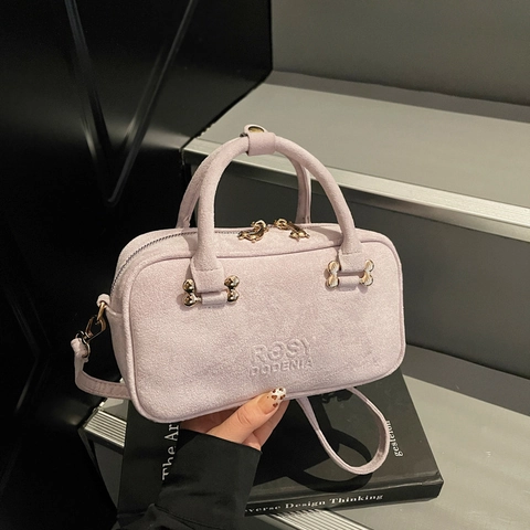 Minimalistische Wildlederoptik Boston Tasche Damen Schulter Umhängetasche Kleine Quadratische Handtasche Verstellbarer Gurt 2026