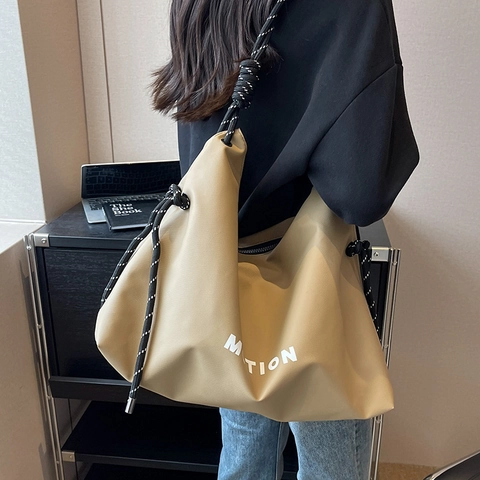 Borsa a Tracolla in Tela di Grande Capacità per Donna Tracolla in Corda Annodata Moda Stampa a Lettere Borsa Hobo Casual a Spalla