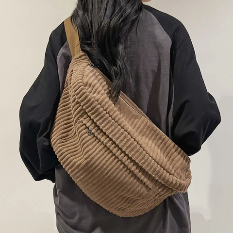 Borsa a Tracolla in Velluto a Coste di Grande Capacità per Donna Design di Nicchia Borsa da Petto a Mezzaluna Casual Streetwear