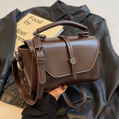 Borsa a Tracolla da Donna in Pelle PU Vintage Piccola Borsa a Mano Quadrata Retrò Borsa a Spalla Con Fibbia in Metallo e Tracolla