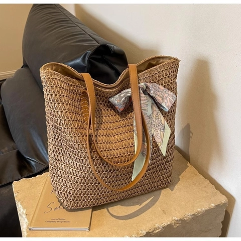 Γυναικεία Καλοκαιρινή Ψάθινη Τσάντα Tote Μεγάλης Χωρητικότητας Χειροποίητη Τσάντα Ώμου Με Μεταξωτό Μαντήλι για Παραλία Διακοπές