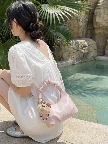 Damen Raffung Dumpling Tasche Plissierter Griff Schultertasche Mit Bärenanhänger PU Leder Kette Umhängetasche Mode Hobo Tasche