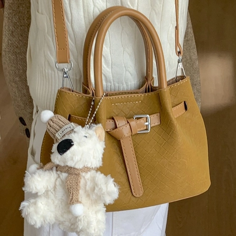 Women Microfiber Woven Bucket Bag Contrast Color Large Capacity Handbag With Plush Charm Urban Minimalist Crossbody Bag