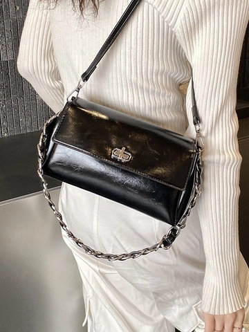 Damen Trendy PU Leder Unterachsel Tasche Silber Kette Umhängetasche Kleine Quadratische Crossbody Tasche Mit Drehverschluss