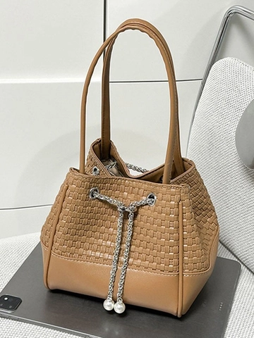 Damen Gewebt Kunstleder Eimertasche Mit Künstliche Perle Kordelzug Metallkette Schultertasche Für Alltag Mode Handtasche