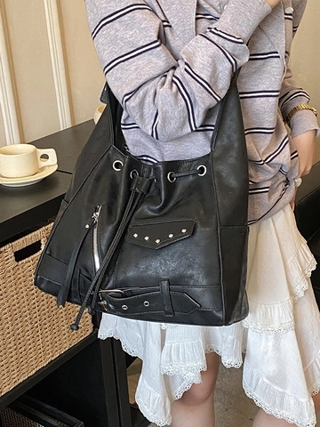 Bolso de Hombro Punk Retro con Remaches Gran Capacidad Cordón Cuero PU Bolso Tote Street Wear Cool Girl Moto Hobo Bandolera Mujer