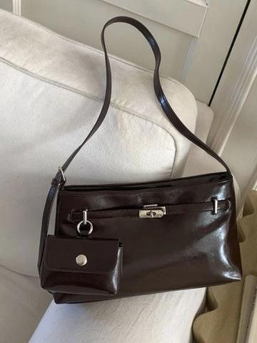 Koreaanse Mode Grote Capaciteit PU Leer Okseltas Voor Vrouwen Vintage Glanzend Forens Crossbody Tas Met Mini Pouch
