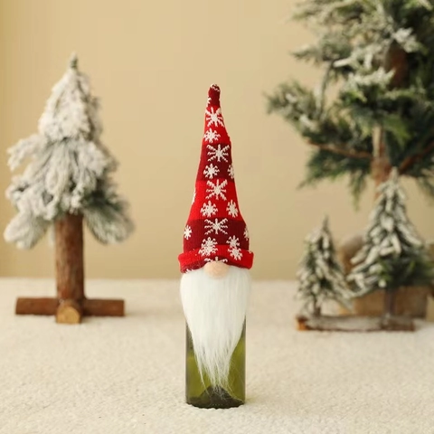 Knitted Christmas Gnome Wine Bottle Cover Fabric Snowflake Pattern Forest Old Man Bottle Topper Holiday Party Table Decoration