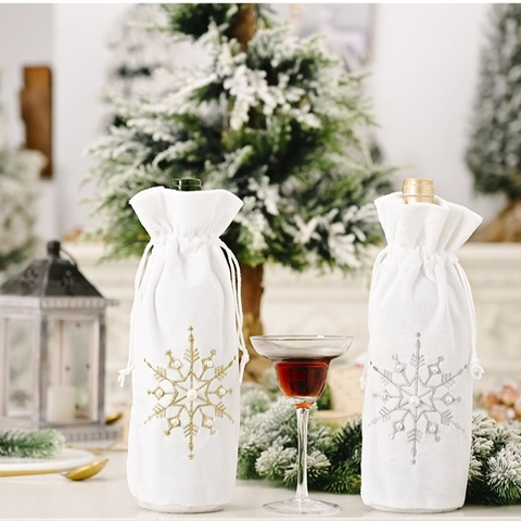 Funda para Botella de Vino de Navidad de Terciopelo Blanco Con Bordado de Copo de Nieve Dorado Plateado Y Perla Artificial Bolsa