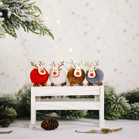Handmade Christmas Reindeer Felt Pom Pom Pendant Wooden Deer Head Hanging Ornament For Christmas Tree Home Decor