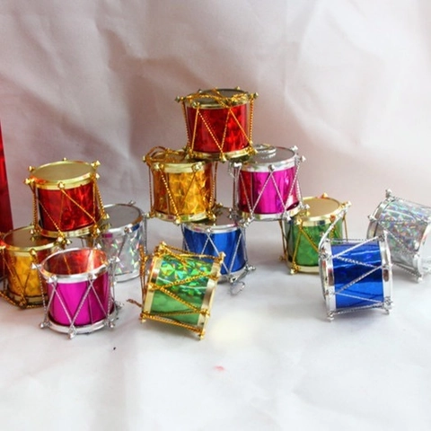Adornos Navideños para Colgar Mini Tambor Metálico Multicolor Para Decoración de Árbol de Navidad Colgantes de Tambor de Plástico