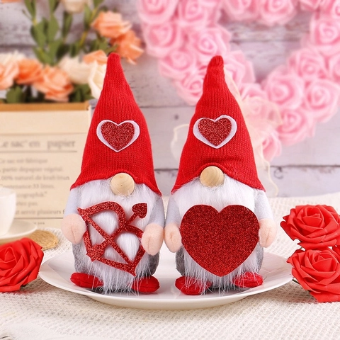 Bambola di Peluche Gnomo di San Valentino Cappello a Maglia Cuore Nano Senza Volto Decorazione da Scrivania Regalo