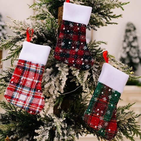 Portaposate Calza di Natale Plaid Fiocco di Neve Mini Sacchetto Regalo in Tessuto per Decorazione Tavola Festa Natale Casa
