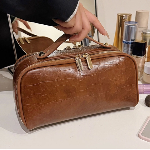 Large Capacity Crocodile Pattern PU Leather Cosmetic Bag For Women Portable Travel Toiletry Makeup Storage Box With Handle