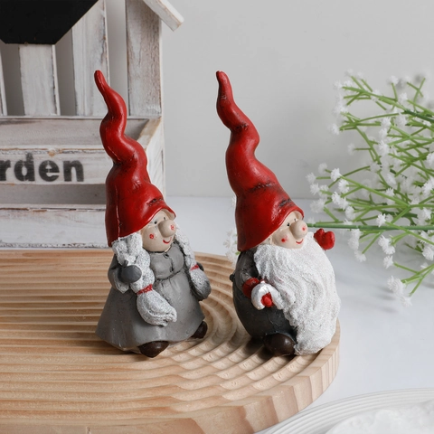 Figurine de Gnome Rudolph en Résine Nordique Chapeau Pointu Rouge en Spirale Noël Pâques Poupée Sans Visage Décoration Maison