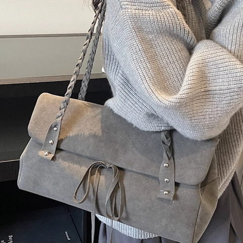 Borsa Tote da Donna Vintage in Camoscio di Grande Capacità Con Cinghie Intrecciate Decorazione Borchie Fiocco Borsa a Spalla