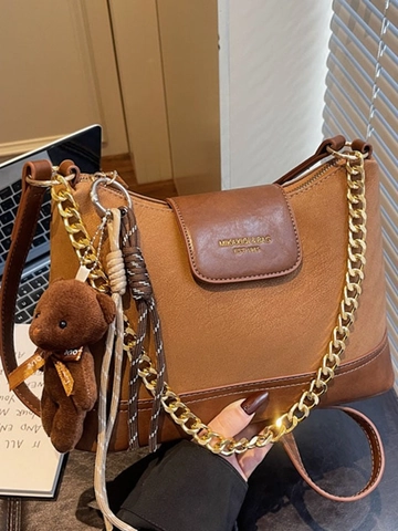 Vintage PU Leather Dumpling Crossbody Bag For Women Fashion Contrast Color Shoulder Bag With Metal Chain Teddy Bear Pendant