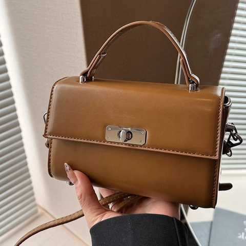 Women Vintage PU Leather Small Square Bag Retro Solid Color Shoulder Crossbody Bag With Metal Lock Elegant Handbag