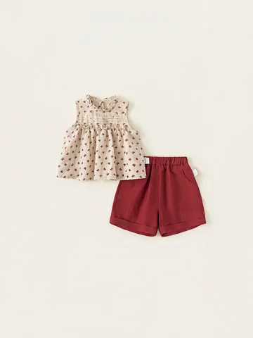 Ensemble de Vêtements d'Été pour Filles Top Imprimé Floral sans Manches à Col Volanté et Short de Couleur Unie
