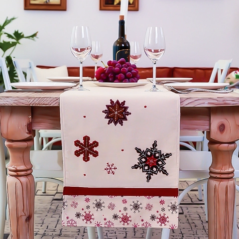 Runner da Tavolo in Tessuto di Natale Nordico Beige con Ricamo a Fiocco di Neve Bordo Rosso per Decorazione Tavola Casa Festa