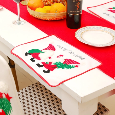 Embroidered Christmas Gnome Placemat Red White Holiday Dining Table Decor Soft Fabric Santa Placemat For Home Party Restaurant