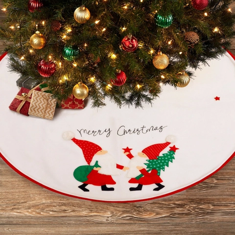Plush Christmas Tree Skirt With Red Border Faceless Gnome Embroidery Merry Christmas Round Floor Decor Holiday Ornament