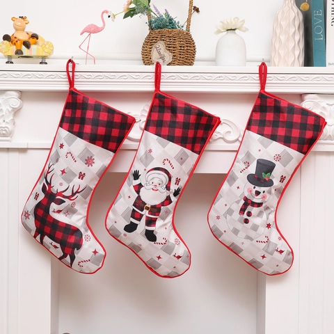 Calza Di Natale In Quadri Buffalo Tessuto Babbo Natale Pupazzo Di Neve Renna Albero Decorazione Appendere Camino Regalo