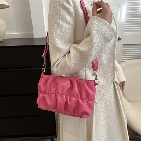 Bolso de Bolsa Fruncido para Mujer Cuero PU Suave Plisado Nube Bolso de Bandolera Moda Callejera Color Sólido Bolso de Hombro