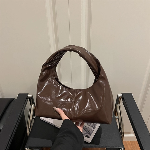 Borsa a Spalla da Donna in Pelle PU Lucida Retro Grande Capacità Minimalista Hobo Tote Bag per Pendolarismo Quotidiano Moda