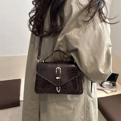 Vintage Krokodilmuster Kunstleder Umhängetasche Für Damen Retro Quadratische Handtasche Mit Perlenanhänger Elegante Tasche