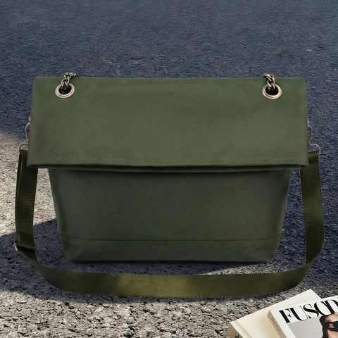 Retro Large Capacity Nylon Tote Bag For Women 2025 Fashion Simple Soft Shoulder Crossbody Bag With Adjustable Wide Strap